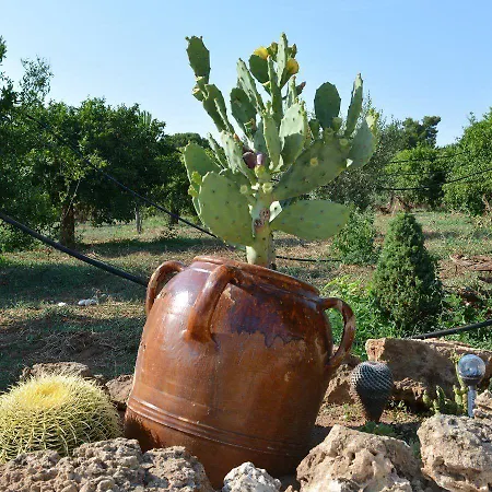 Giardino Isabella Bed and breakfast 4*