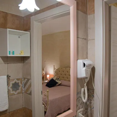 Giardino Isabella Couette-café 4*