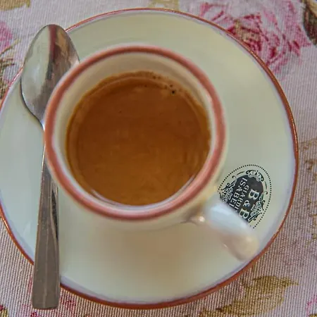 Giardino Isabella Couette-café 4*